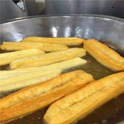  酥脆無礬油條的技術培訓在哪里？成都小吃培訓中心